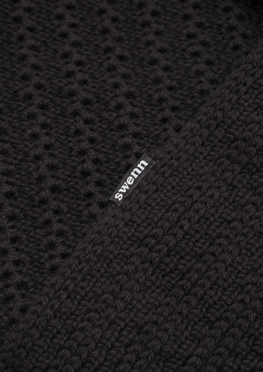 Pure wool scarf - black