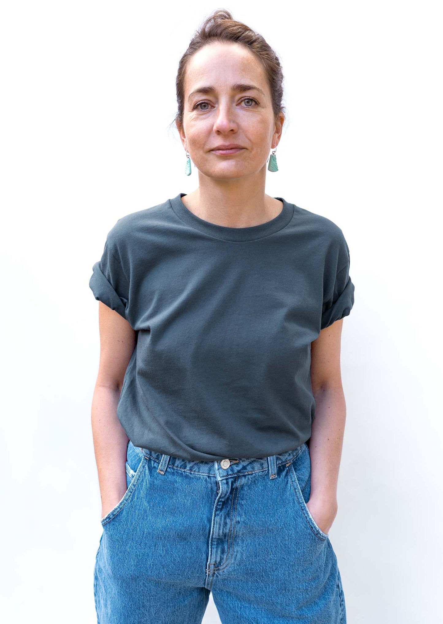 2 plain t-shirts - charcoal and pacific blue
