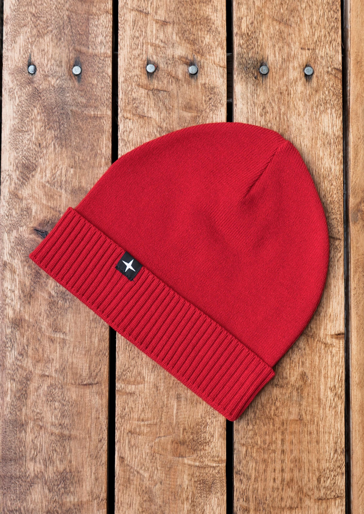 SWENN - Photos - Tuque en mérinos - rouge