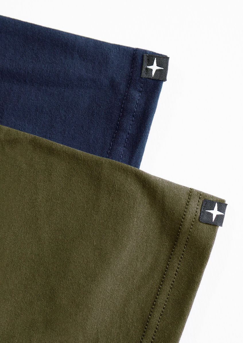 2 plain t-shirts - navy and khaki