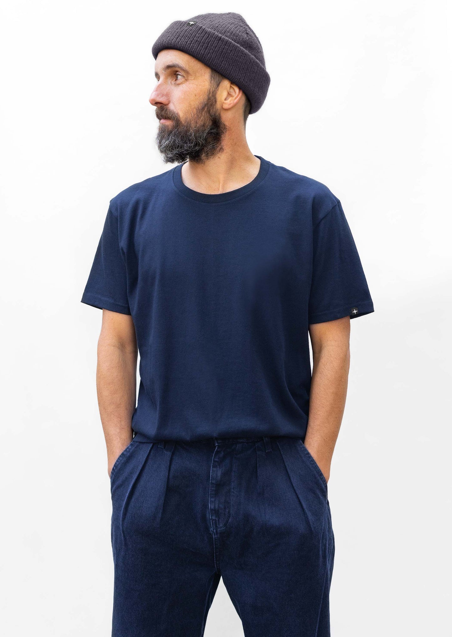 2 t-shirts noir - bleu marine