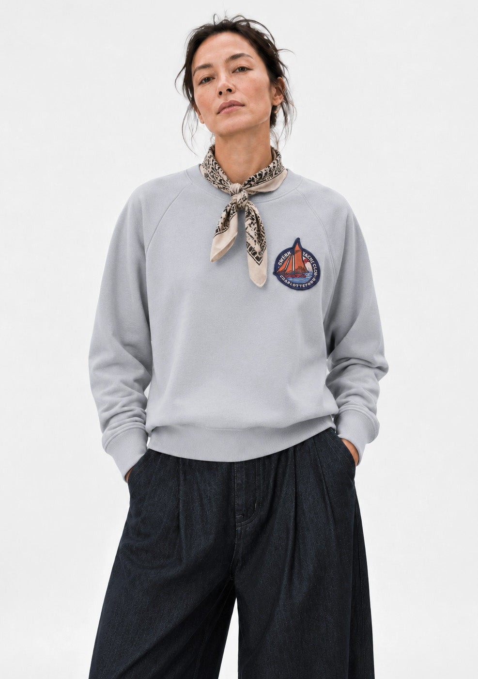 Sweatshirt - Yacht Club - gris