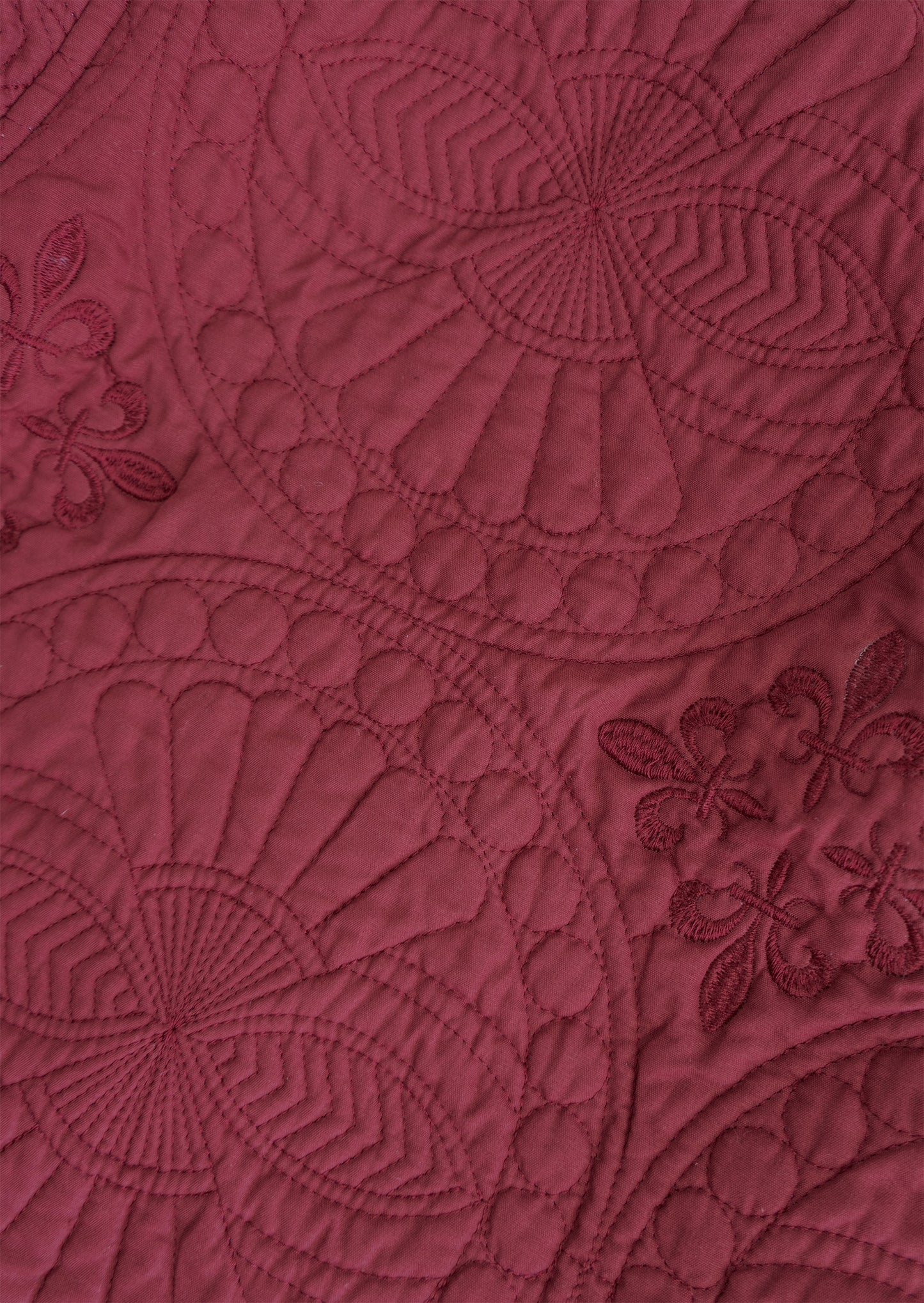 Upcycled quilted vest - red