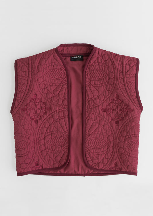 Upcycled quilted vest - red