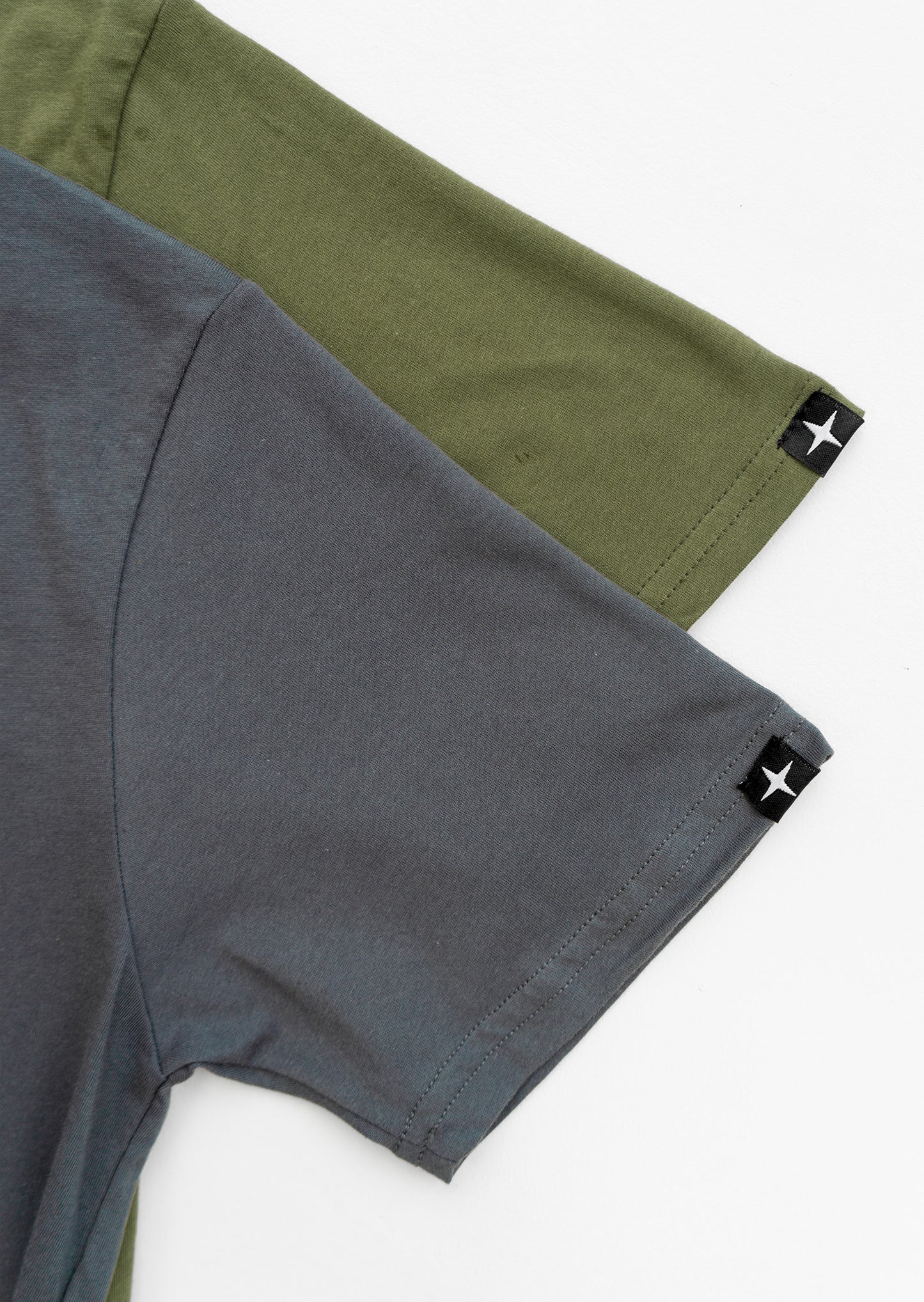 2 plain t-shirts - charcoal and khaki