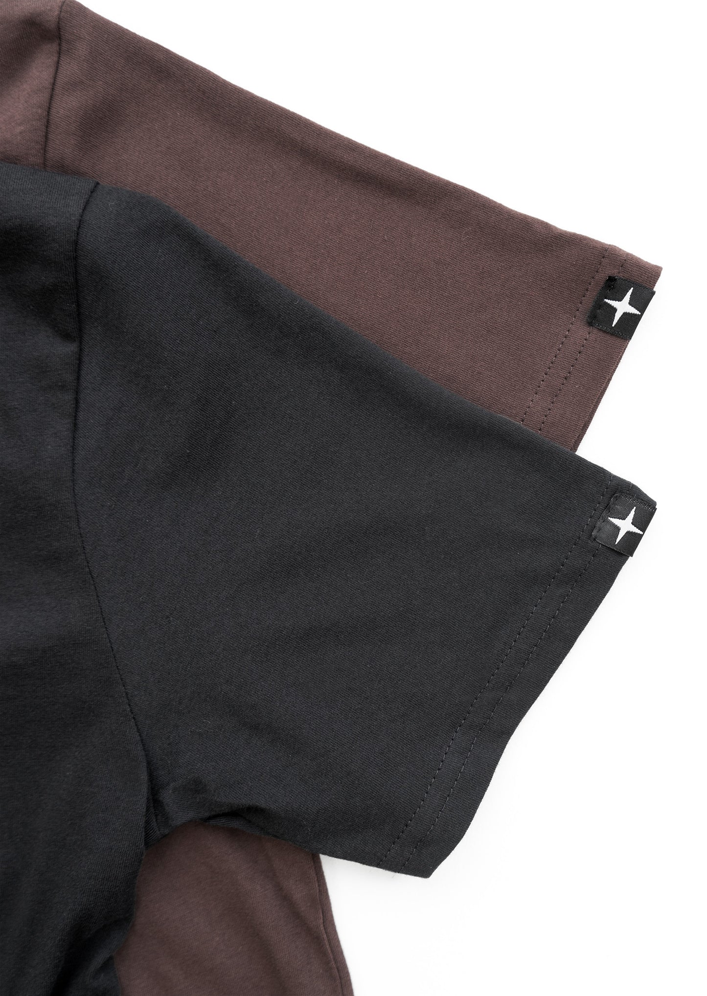 2 plain t-shirts - brown and black