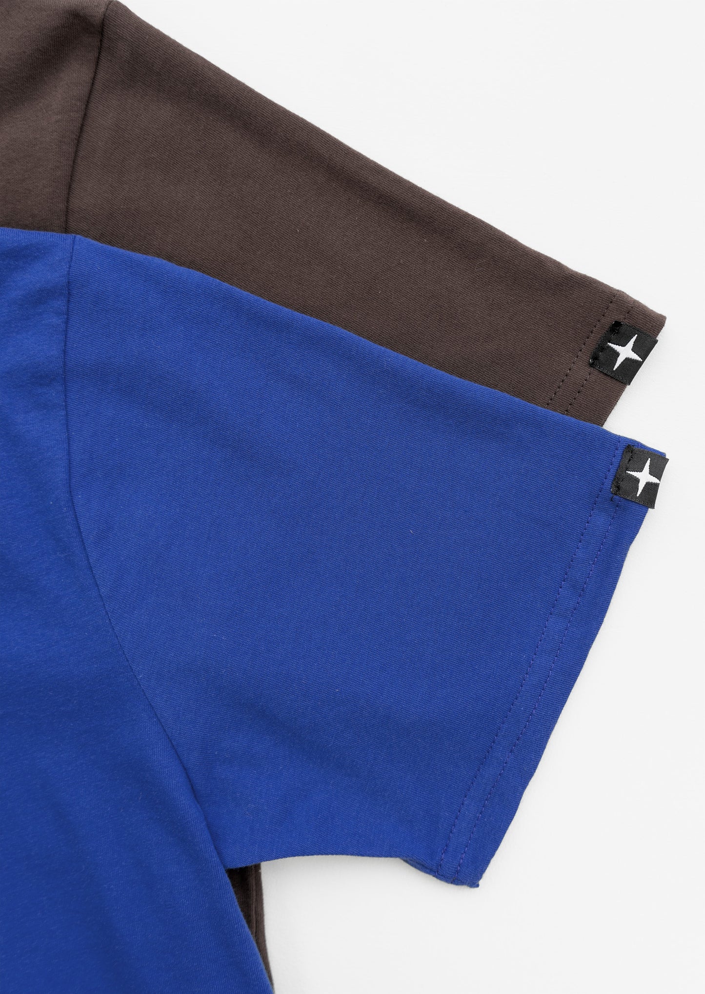 2 plain t-shirts - brown and royal blue